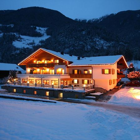 Hotel Foestlerhof Villa Ottone Buitenkant foto