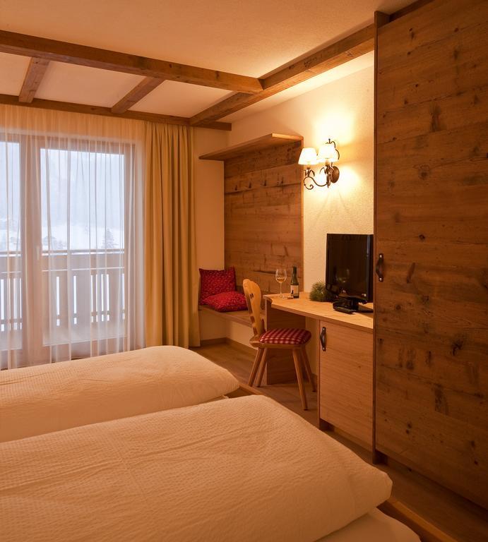 Hotel Foestlerhof Villa Ottone Buitenkant foto