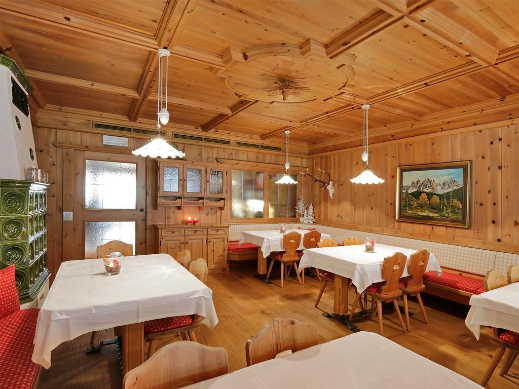 Hotel Foestlerhof Villa Ottone Buitenkant foto